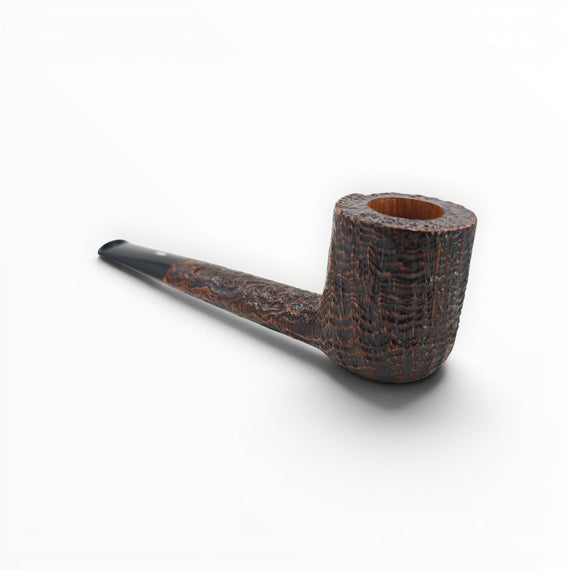 Floppypipe Castello Old Antiquari G Shape 33 Canadese Lunga, dark sandblasted briar, black tapered methacrylate mouthpiece with white dot.