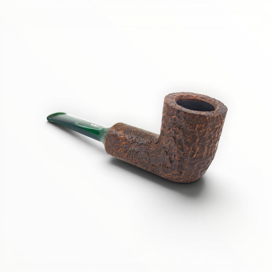 Floppypipe Pipa Chacom Reverse Calabash, Chubby Dublin shape, brown sandblasted briar with green acrylic stem. Features internal expansion chamber.