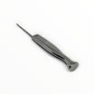 Curapipe Floppypipe in metallo cromato lucido con ago alesatore estratto, design ergonomico e logo P inciso