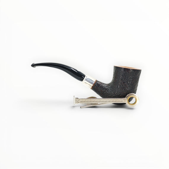 Pipa Floppypipe Il Ceppo Bent Tulipano sabbiata scura con ghiera in argento lavorato e bocchino in metacrilato nero.