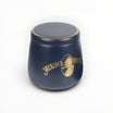 Set Floppypipe Sherlock Holmes in ceramica blu notte con vaso per tabacco, battipipa e posapipe con dettagli dorati