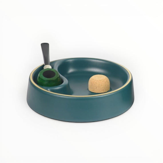 Set Floppypipe Sherlock Holmes in ceramica verde ottanio con vaso per tabacco e battipipa con dettagli dorati