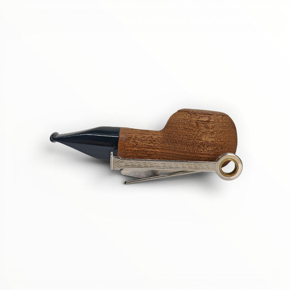 Floppypipe Talamona Reverse Calabash in American Walnut, Apple Author shape, with black acrylic mouthpiece. Handmade in Italy.