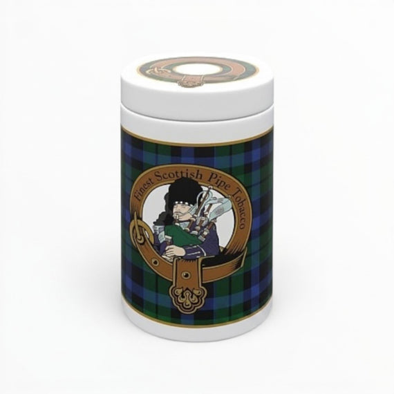 Vasi per tabacco Floppypipe in ceramica con decoro tartan scozzese, stemma dorato e suonatore di cornamusa.