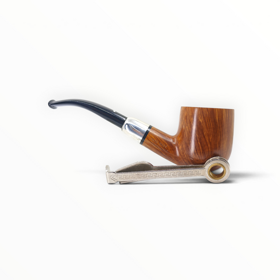 Pipa Caminetto 2 R 14 Pot curva in radica liscia fiammata con ghiera in argento e bocchino nero.