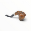 Pipa GBD Prestige Stand Up in radica liscia con ghiera in argento lavorato e bocchino curvo in metacrilato nero.