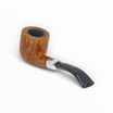 Pipa Caminetto 2 R 14 Pot curva in radica liscia fiammata con ghiera in argento e bocchino nero.