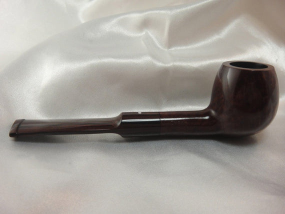 Pipa Dunhill Chestnut 3201 38