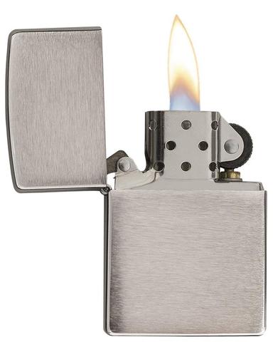 Accendino Zippo Classic Brushed Chrome